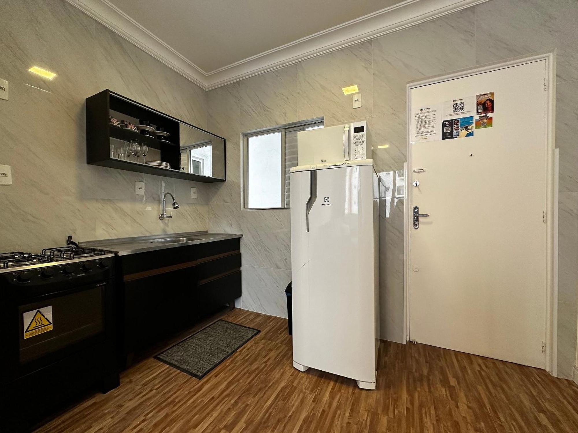 Po04- 1 Quarto Ao Lado Shop. Atlantico C/ Garagem Balneário Camboriú エクステリア 写真
